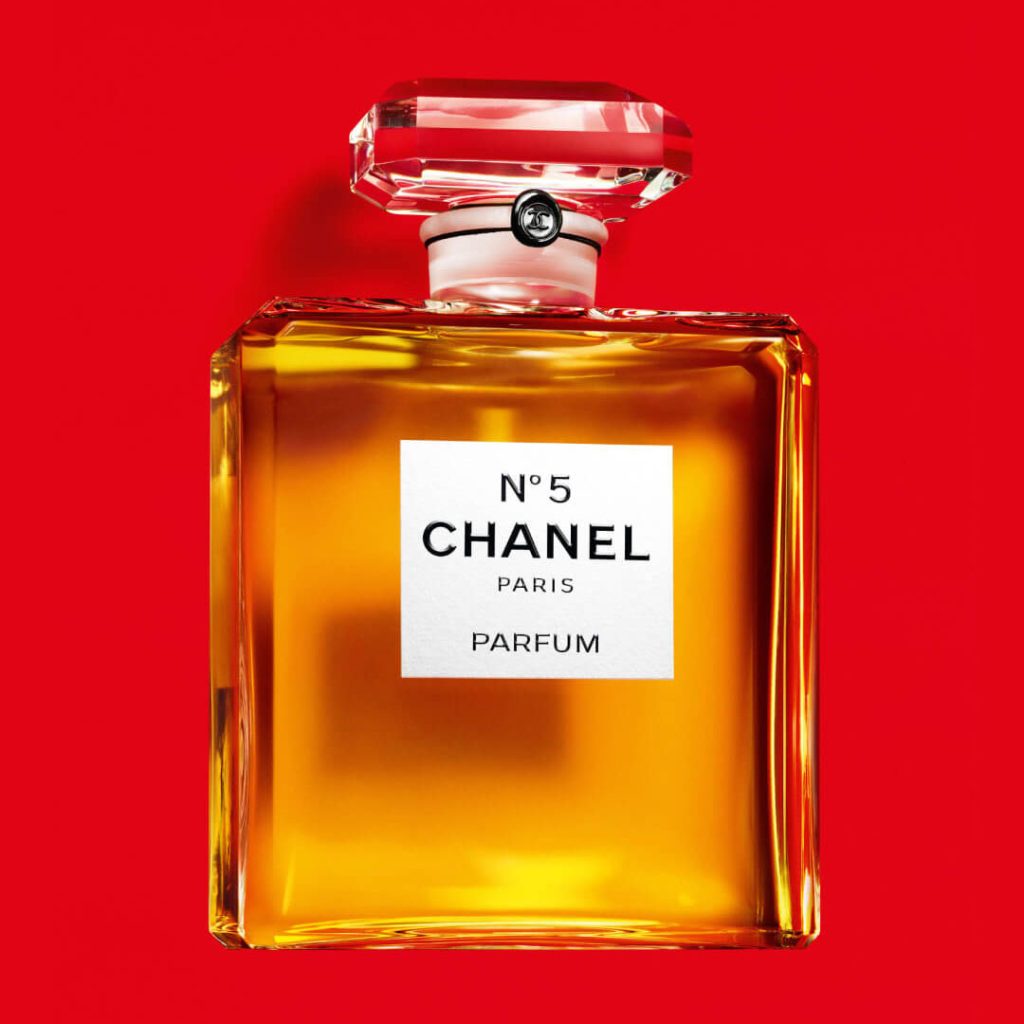 3. Chanel – N°5 - perfumes mais cheirosos do mundo